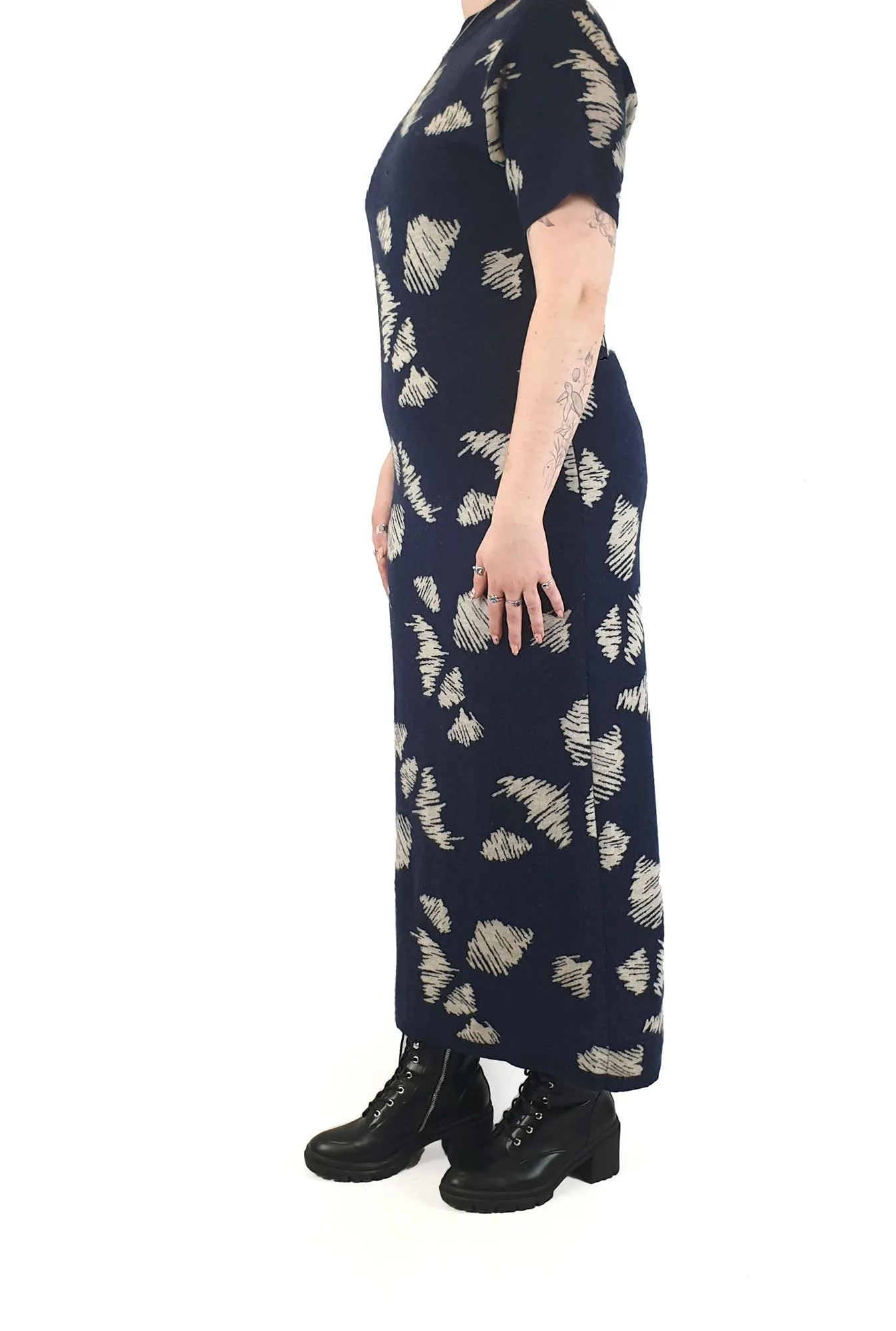 Alpha 60 navy and white 100% wool knit maxi dress size M
