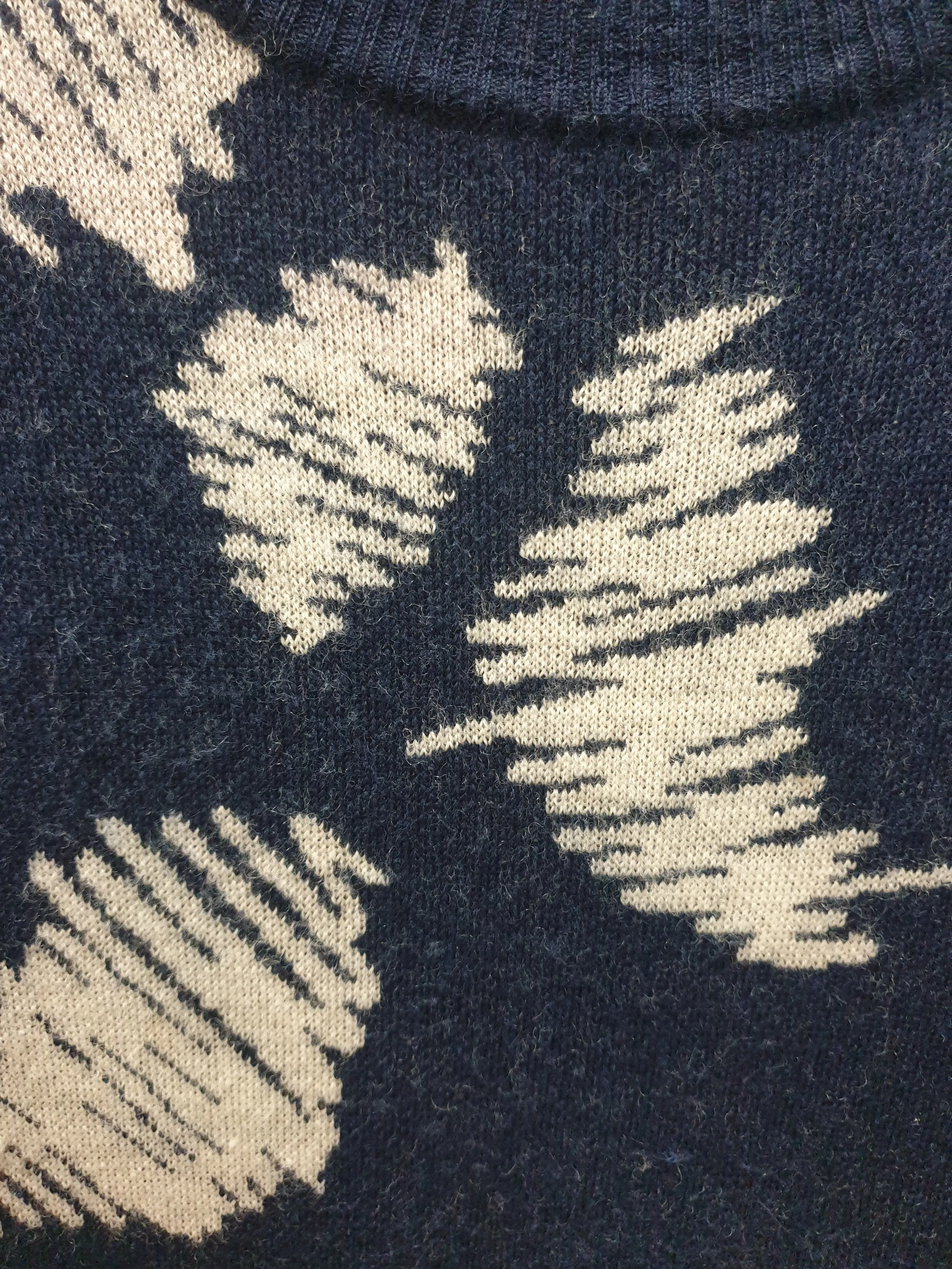 Alpha 60 navy and white 100% wool knit maxi dress size M