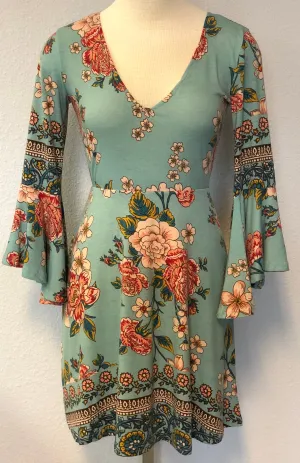 ANGEL SLEEVE KNIT DRESS