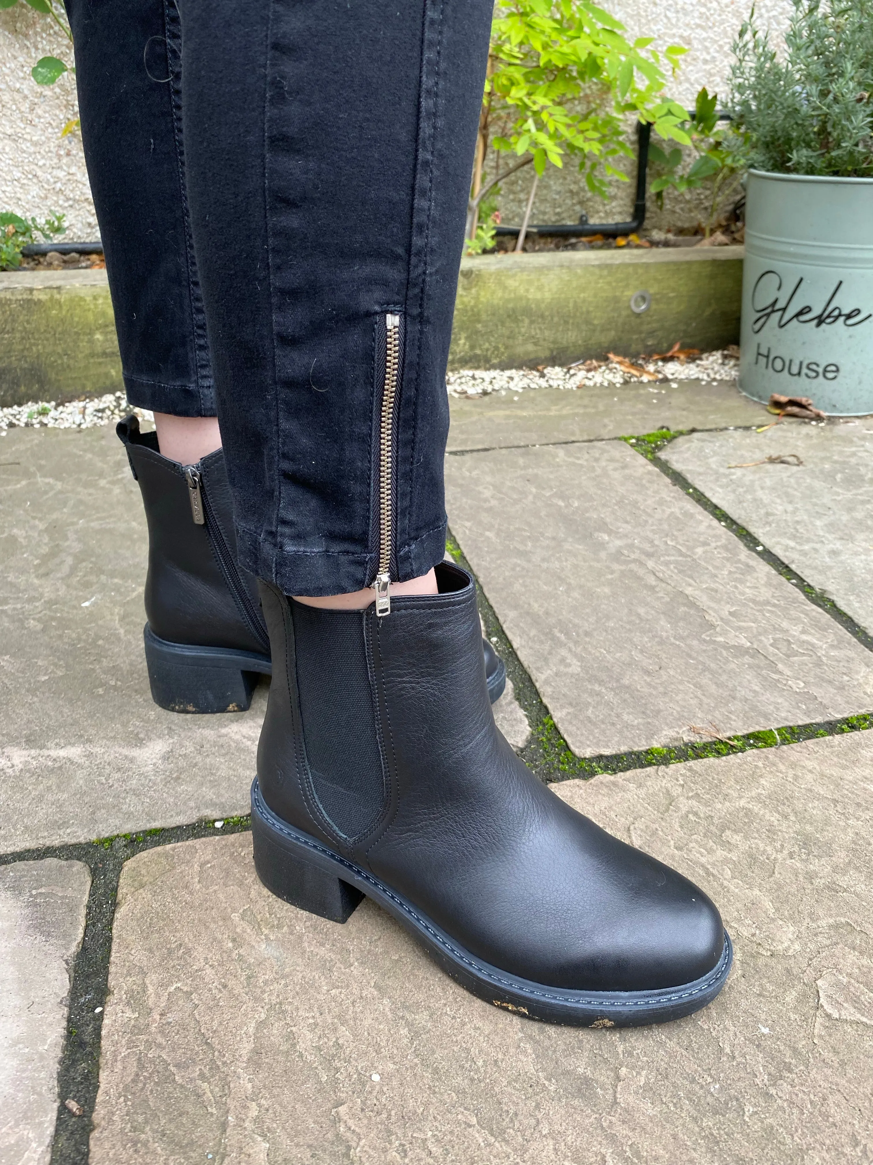 Angelika Slim Fit Black Jeans with zip hem