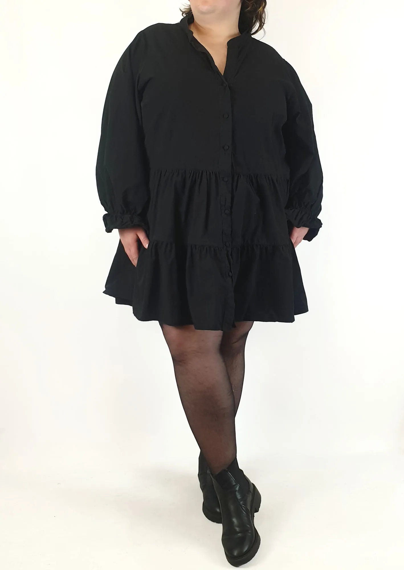 Atmos & Here black cotton long sleeve tiered dress size 24 (note: mark)
