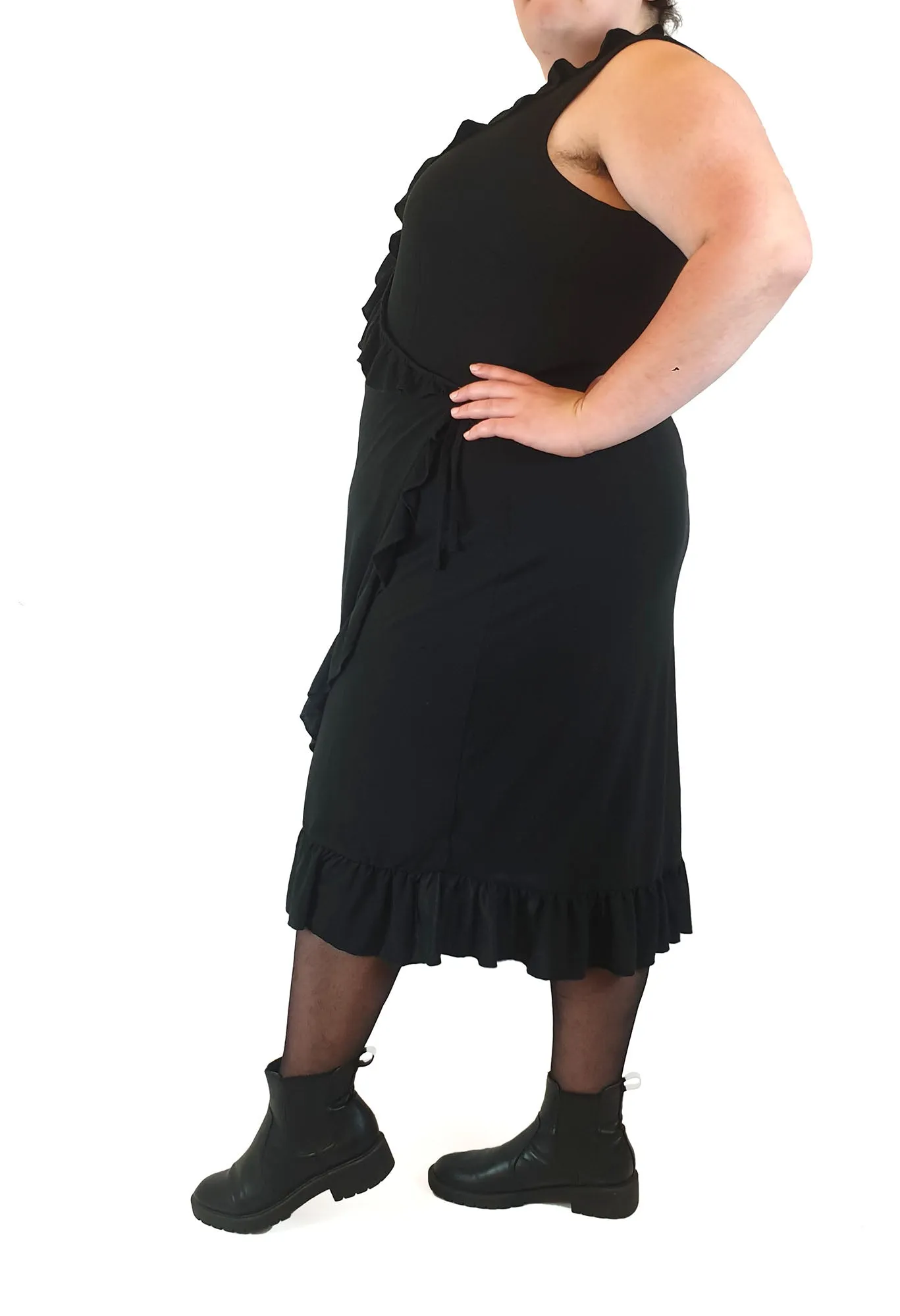 Atmos & Here black knit wrap style dress size 20