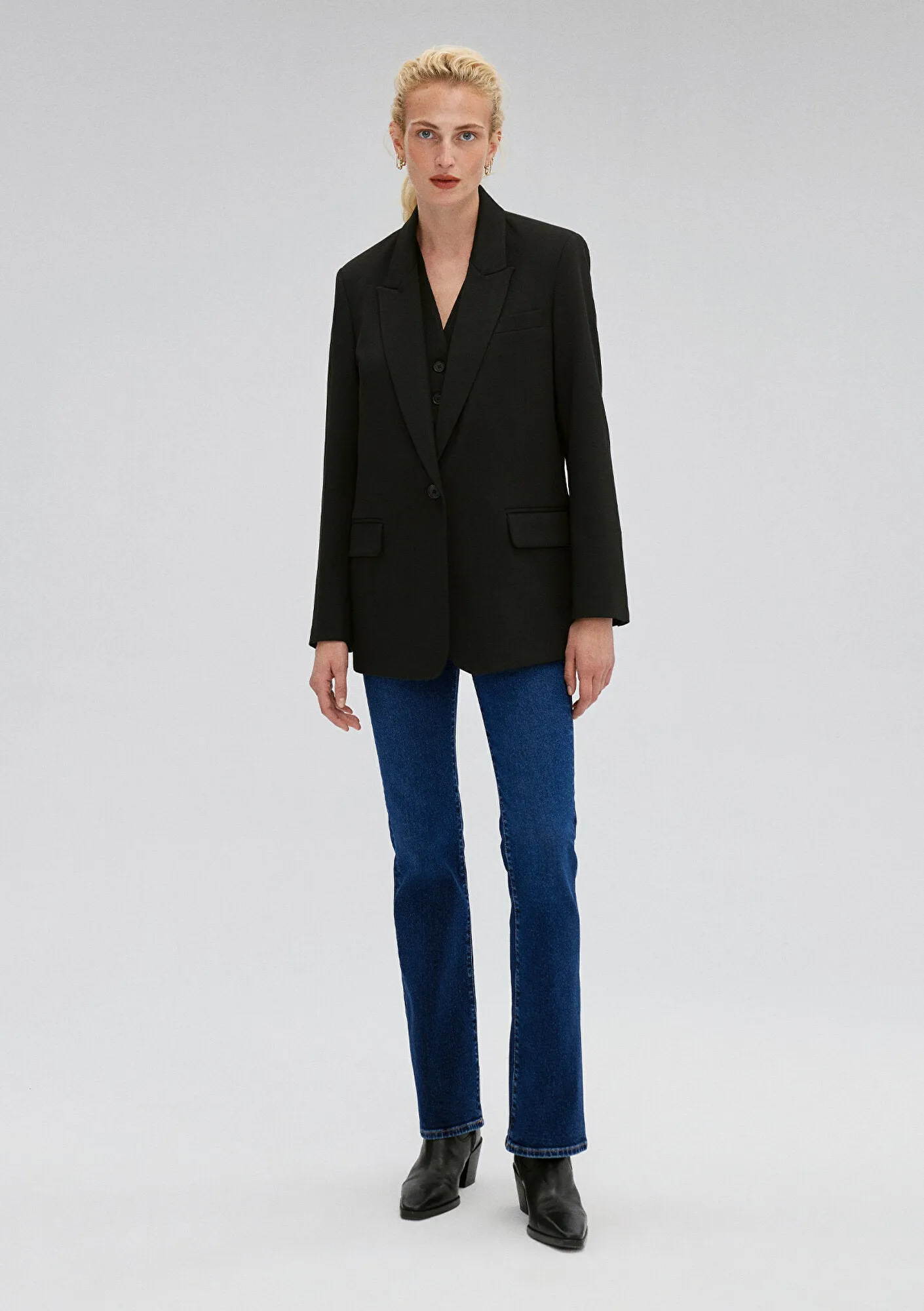 Black Blazer