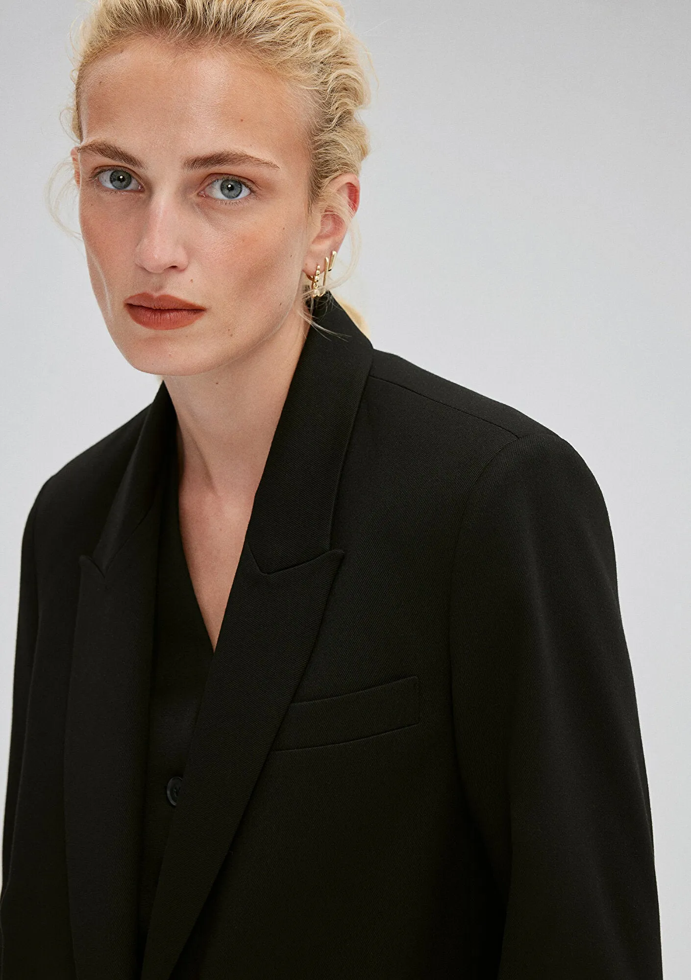 Black Blazer