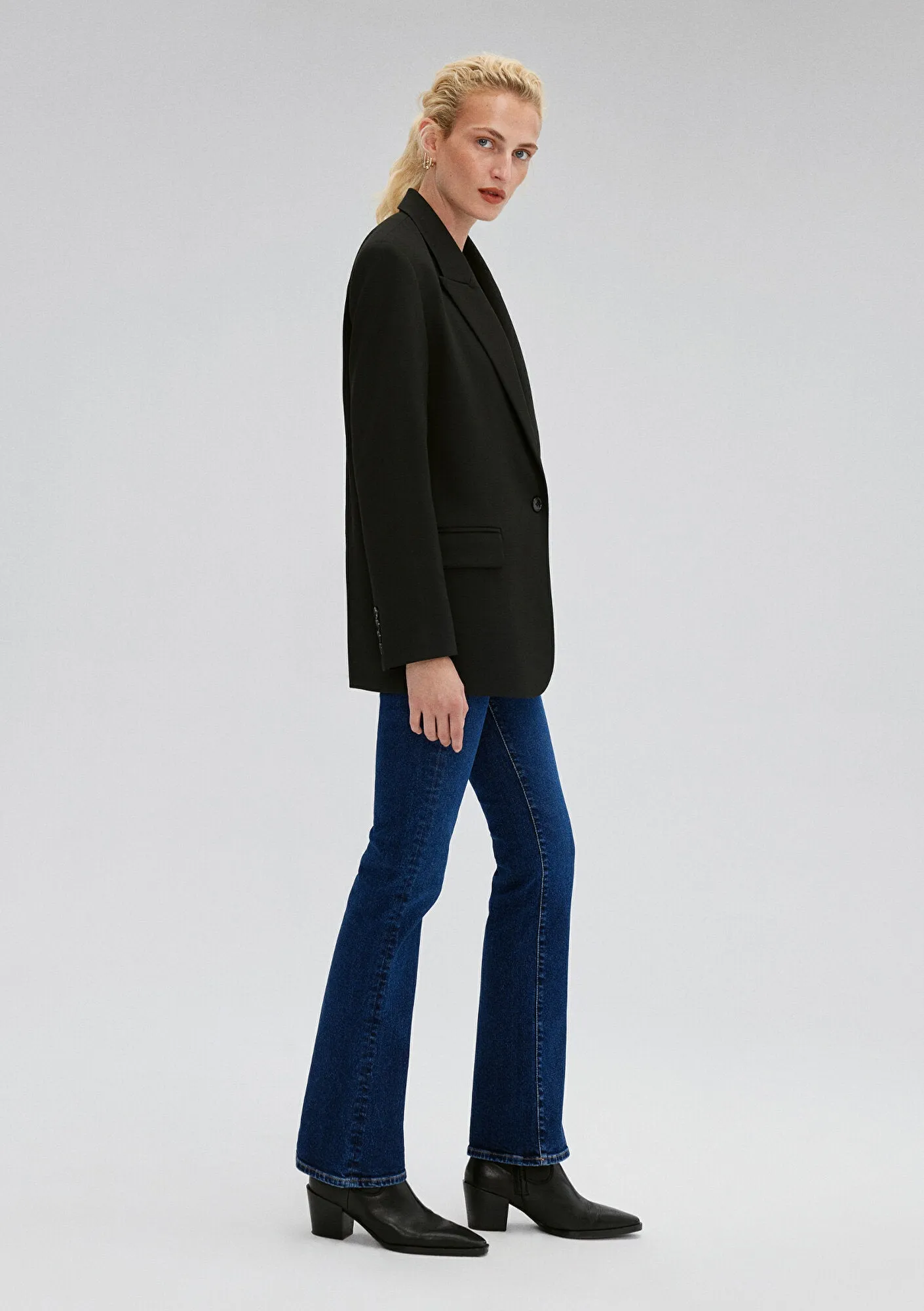 Black Blazer