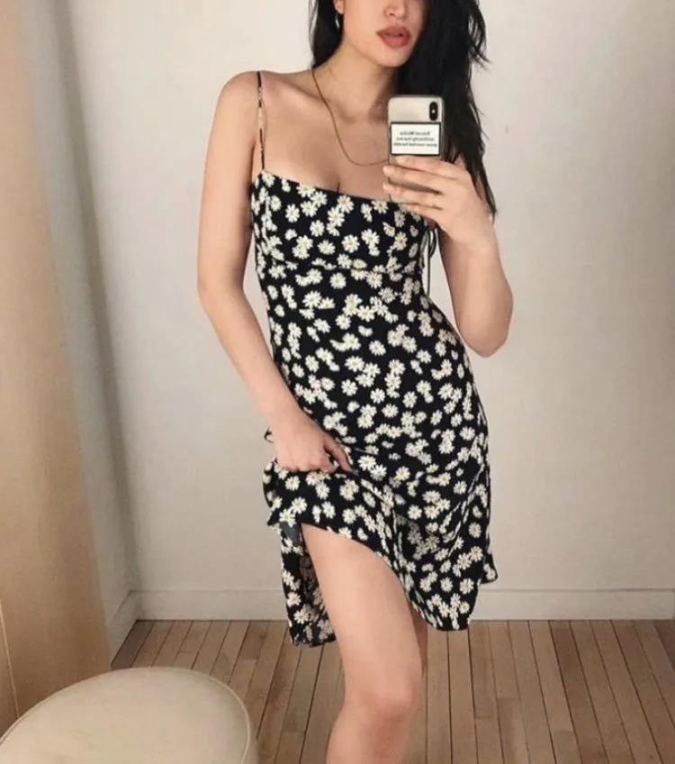 Daisy Print Lace Bow Tie Dress