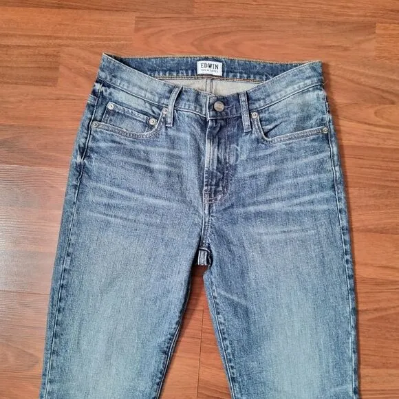 Edwin Ankle Slim Leg Denim Jeans Size 26 NWOT