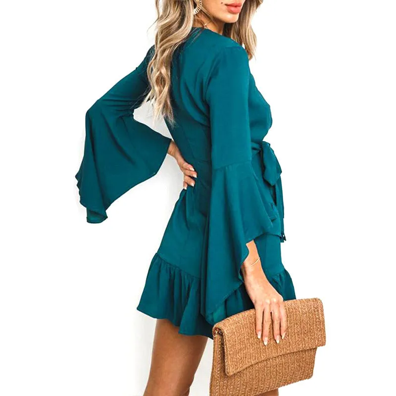 Explosive Lotus Leaf Lace Dress