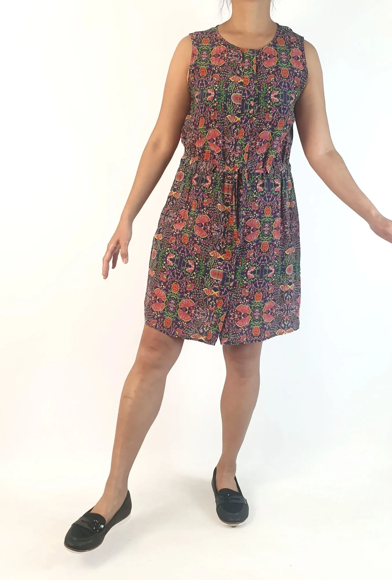 Floral silk dress size 10