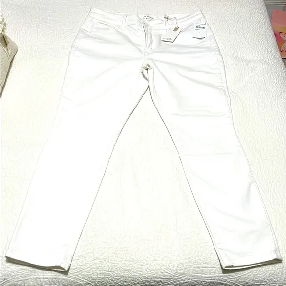 Good American Good Leg Crop white size 12