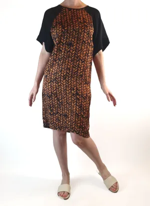 Gorman basket weave silk-feel dress with black sleeves size 8 (best fits size 6)
