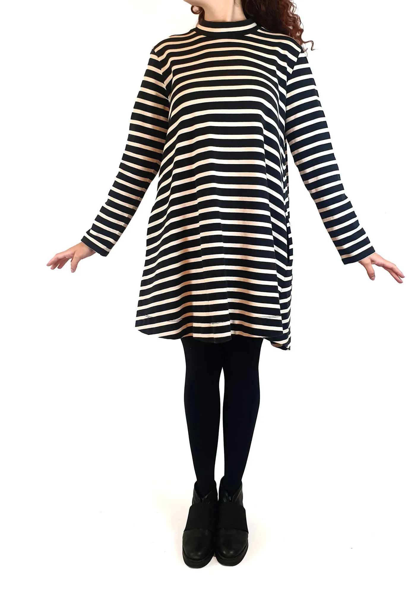 Gorman black and white striped long sleeve dress size 10