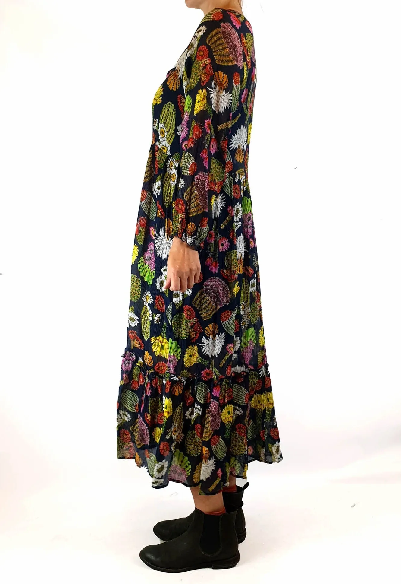 Gorman cactus print long sleeve dress size 6, fits 6 and 8