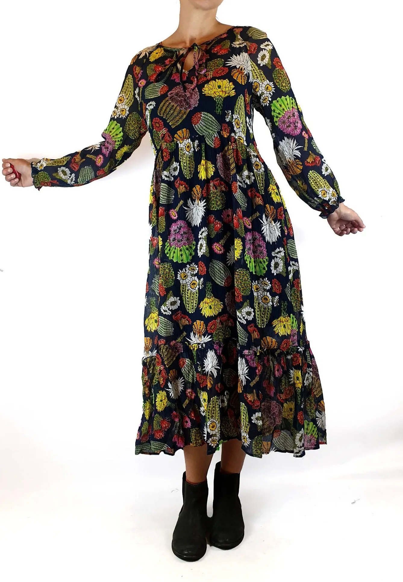 Gorman cactus print long sleeve dress size 6, fits 6 and 8
