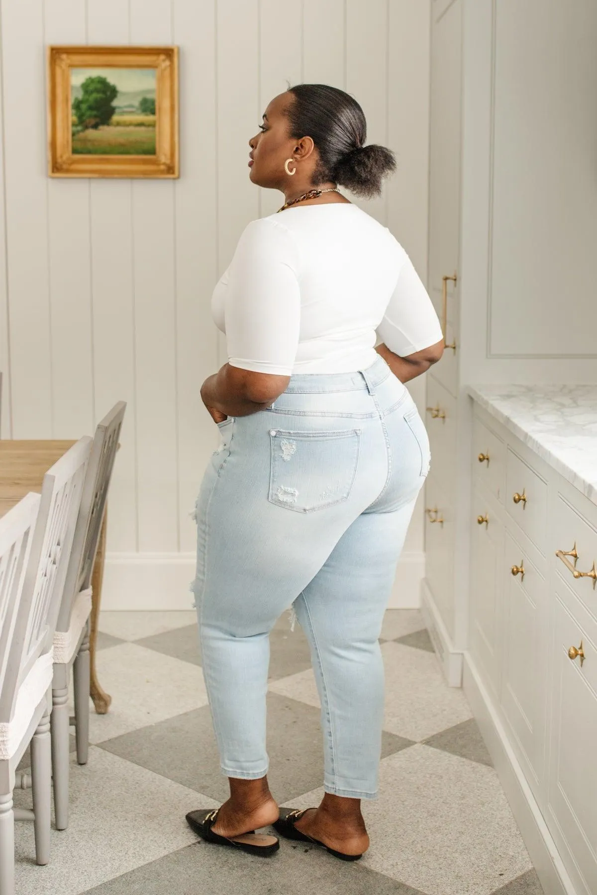 Hazel Blues® | Super Light Destroyed Boyfriend Jeans