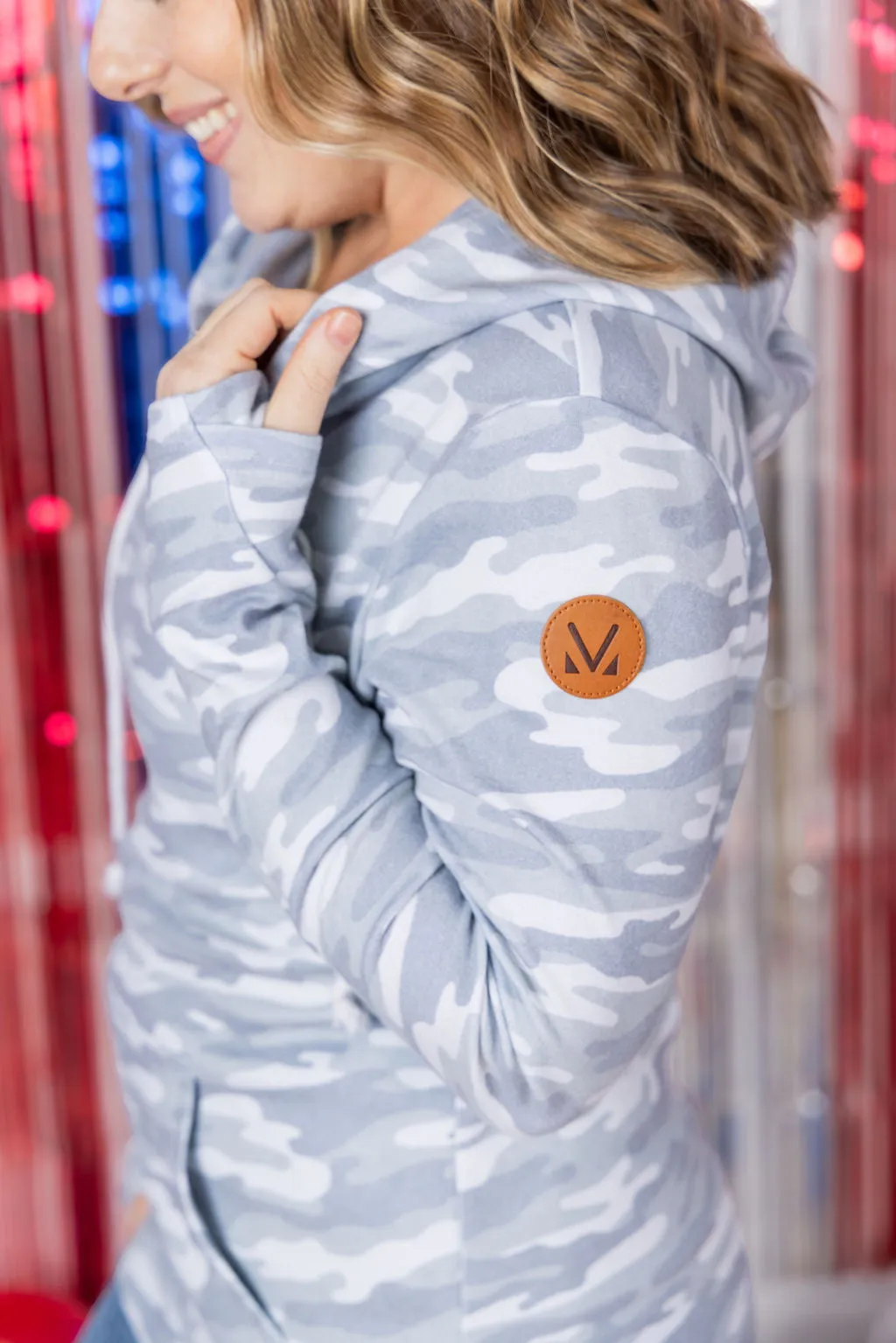 IN PRODUCTION Hailey Pullover Hoodie - Camo