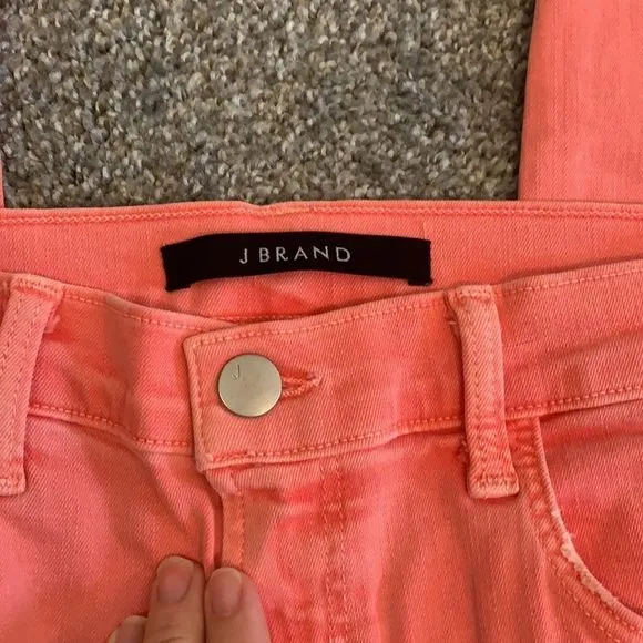 [J Brand] Grapefruit Distressed Jeans - Size 28