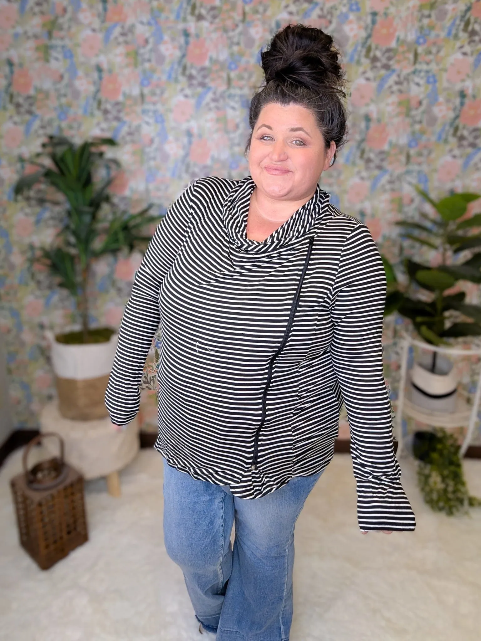 Jayne Black   White Striped Cardi w/Zipper