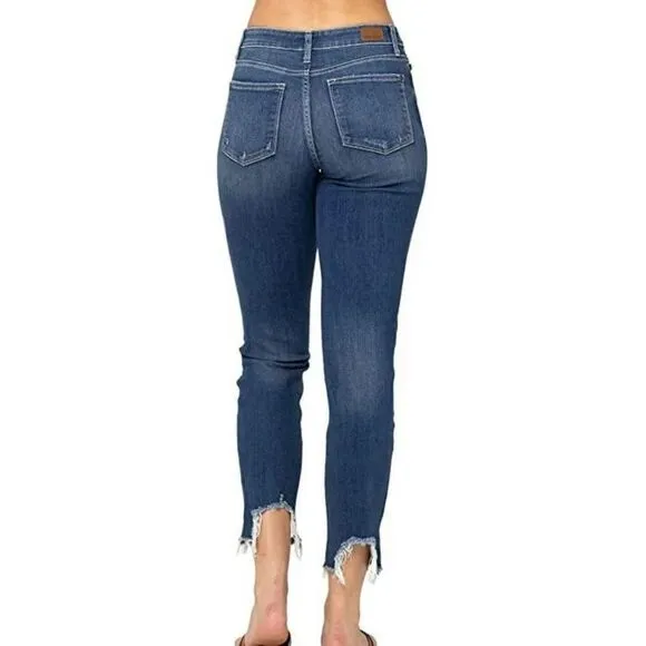 Judy Blue Womens Mid Rise Shark Bite Frayed Hem Slim Fit Jeans 16W Nwt