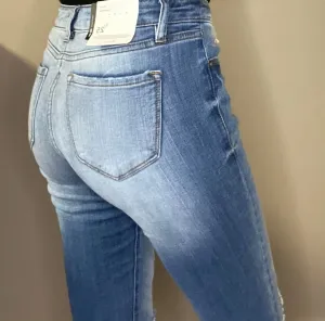 Kancan Maya Mid Rise Super Skinny Jeans