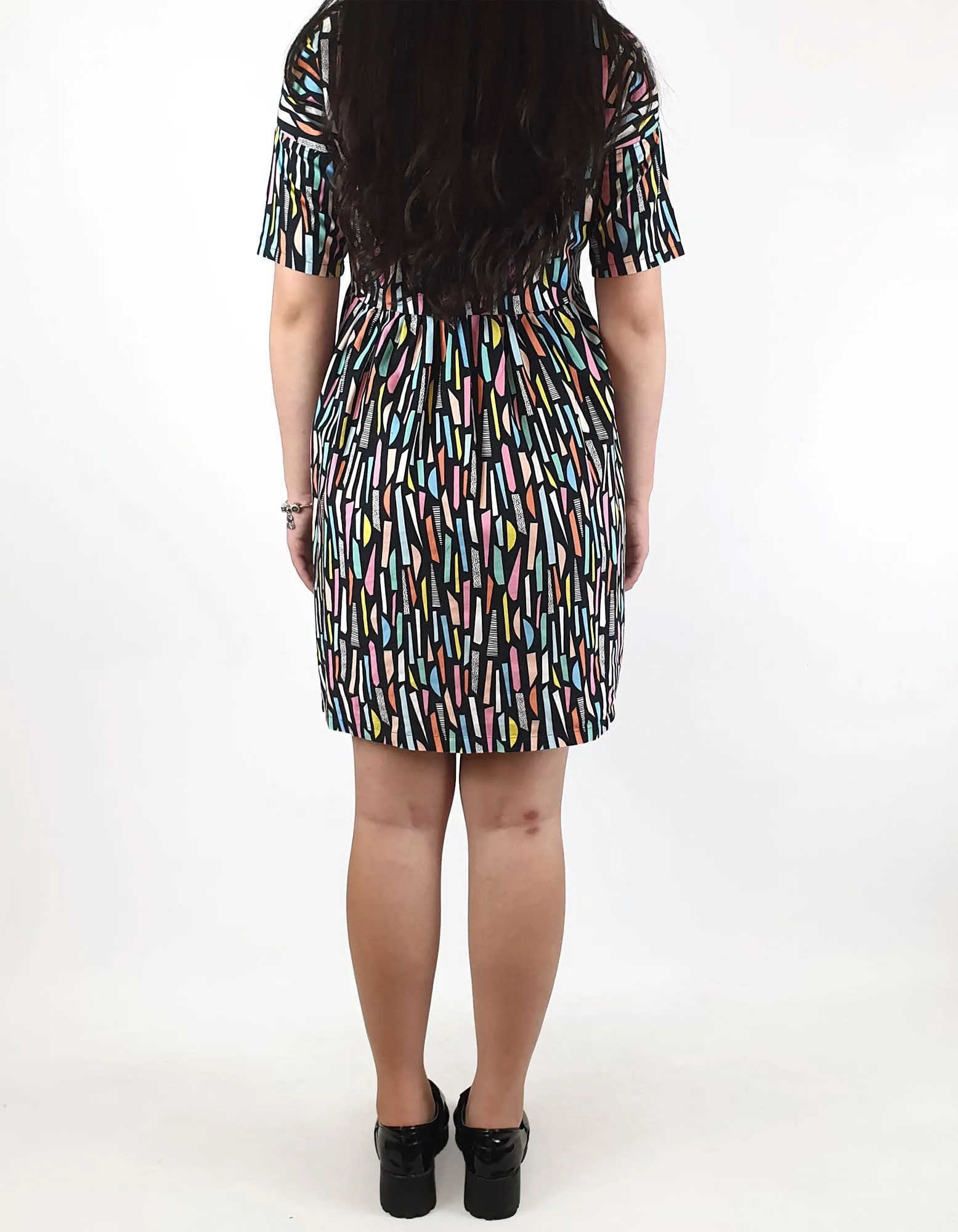 Karla Cola colourful print half sleeve dress size XS, best fits size 6