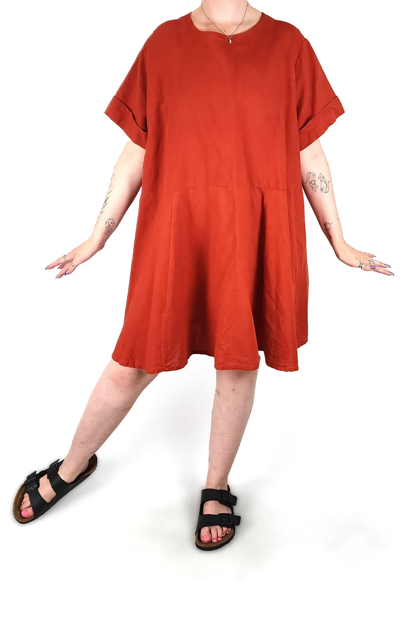 Kuwaii red linen-cotton dress size 12