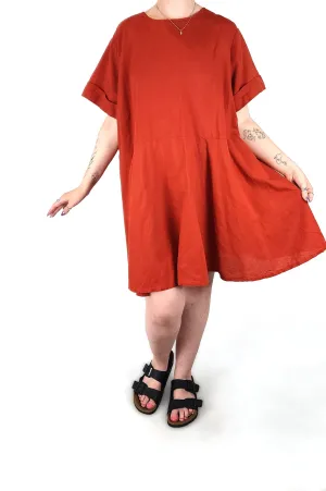 Kuwaii red linen-cotton dress size 12