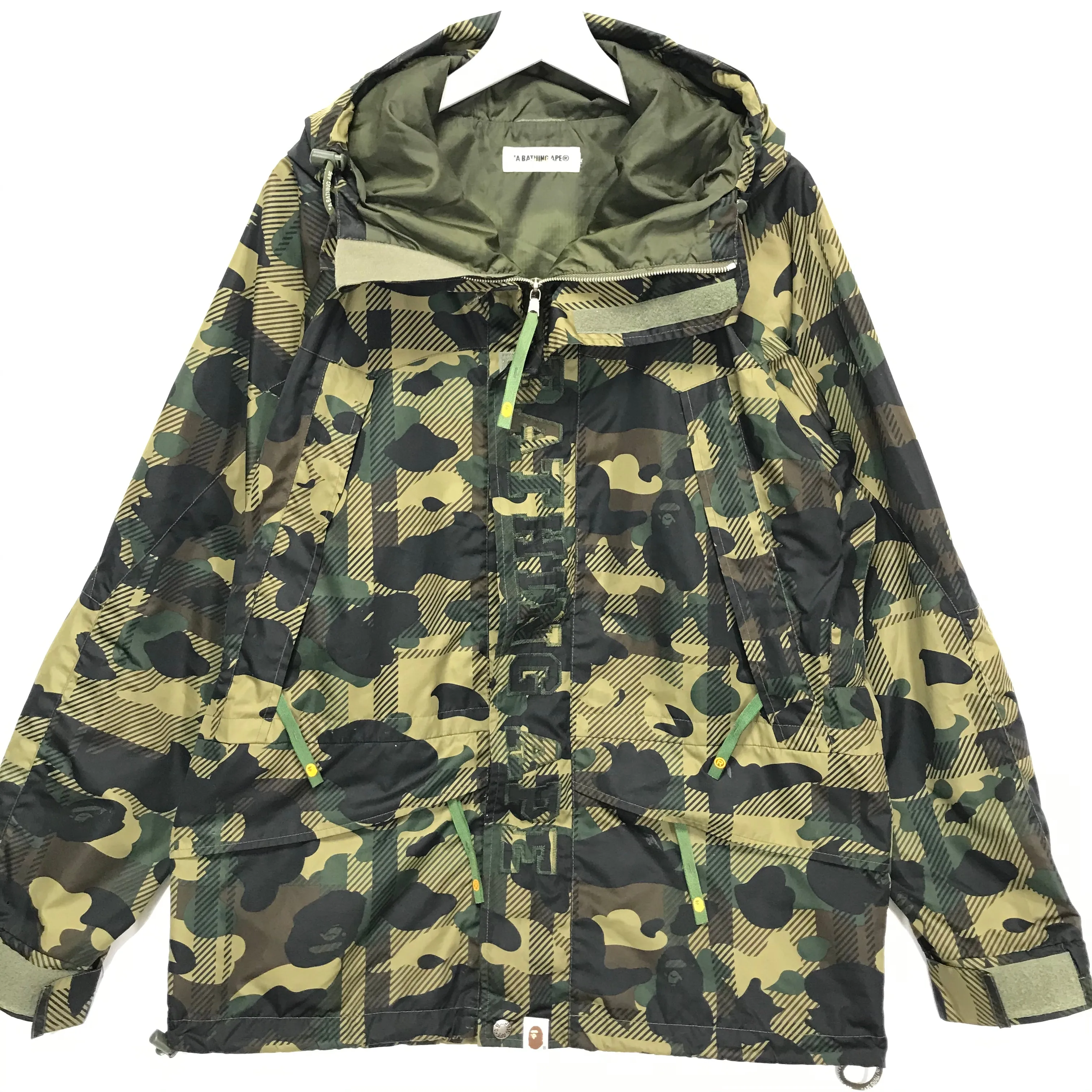 [L] A Bathing Ape Bape Plaid Camo Snowboard Jacket Green