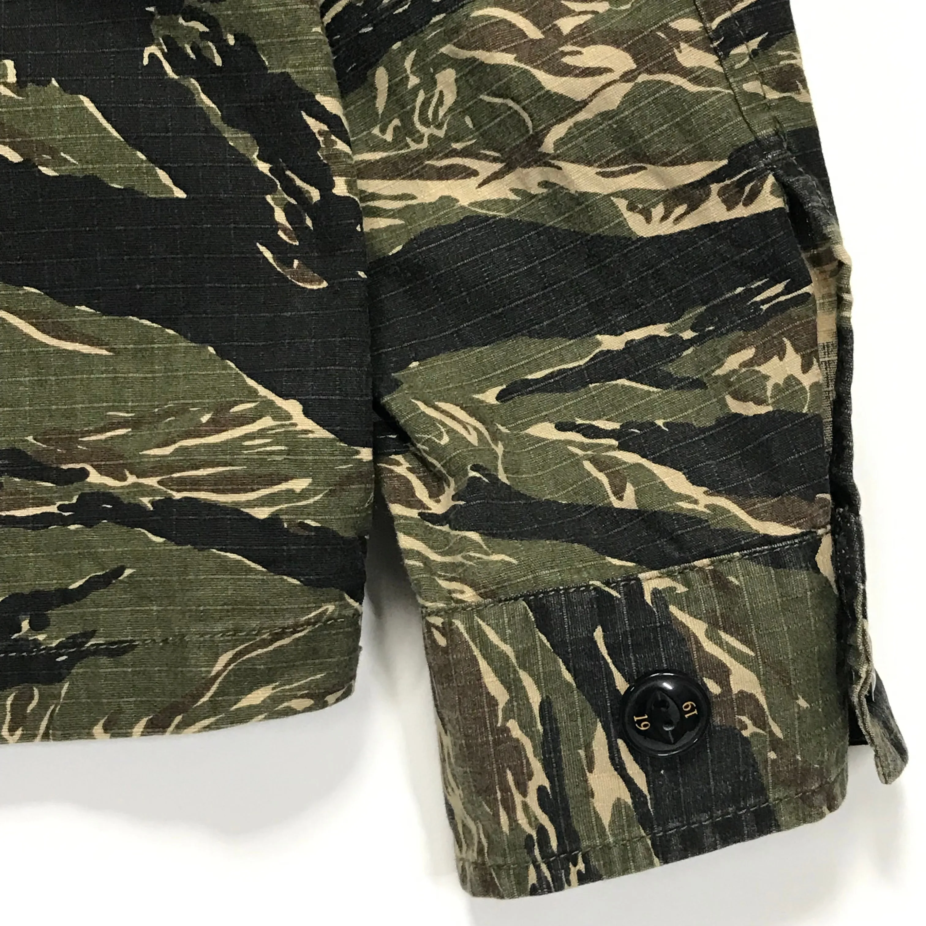 [L] Neighborhood 16SS Souvenir Tiger Camo Ripstop Cotton Jacket