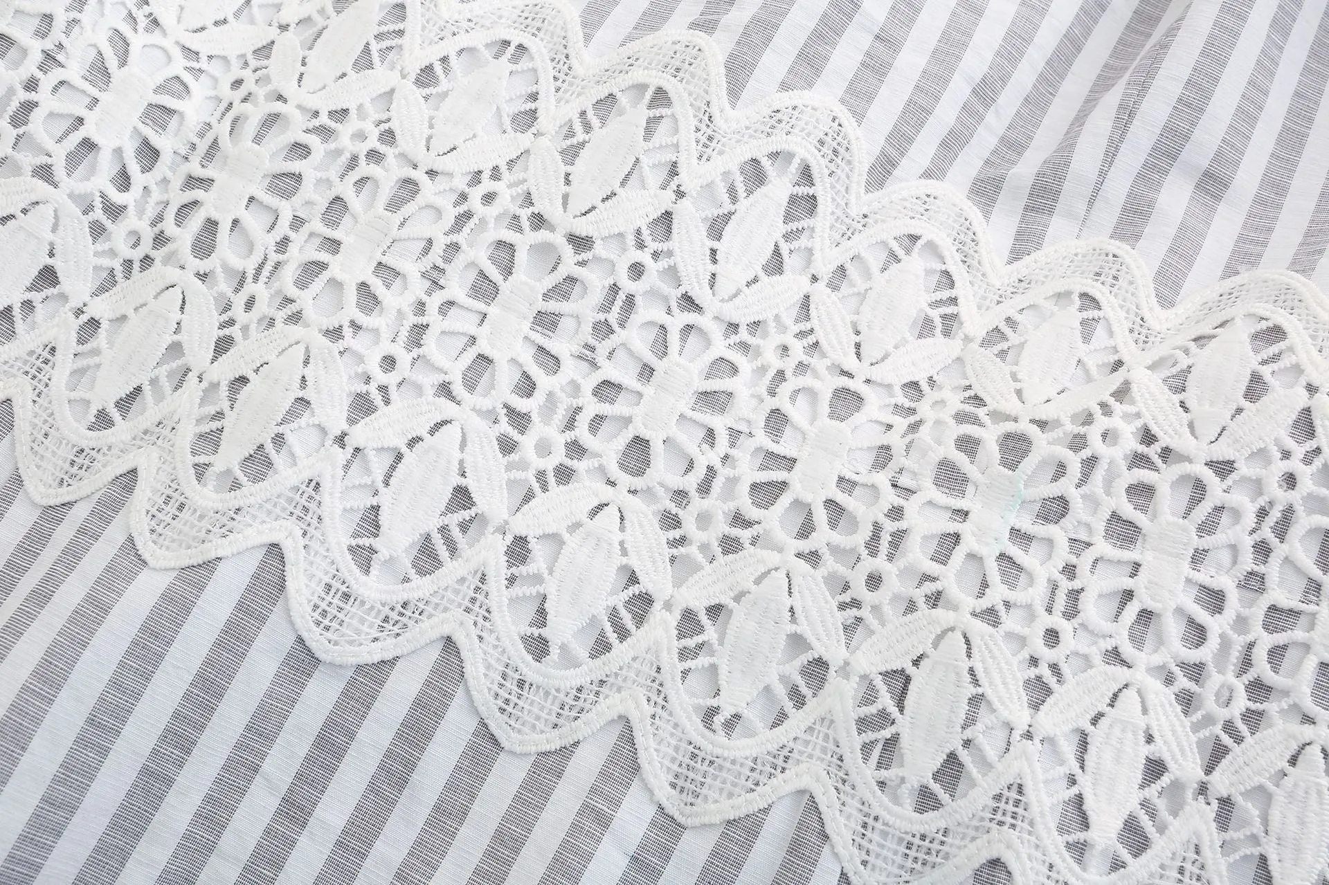 Lace Stitching Striped Ruffled Summer Dress
