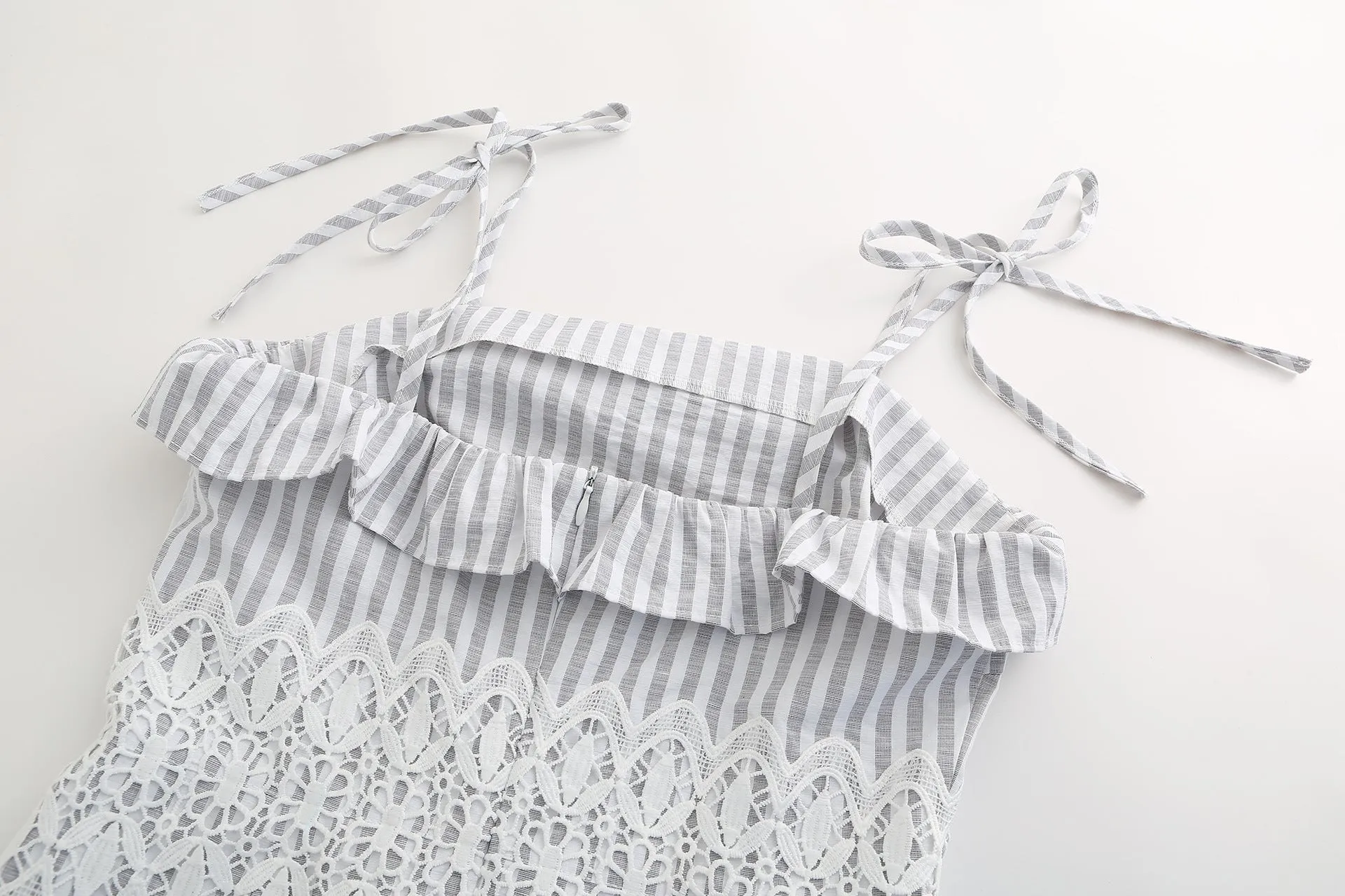 Lace Stitching Striped Ruffled Summer Dress