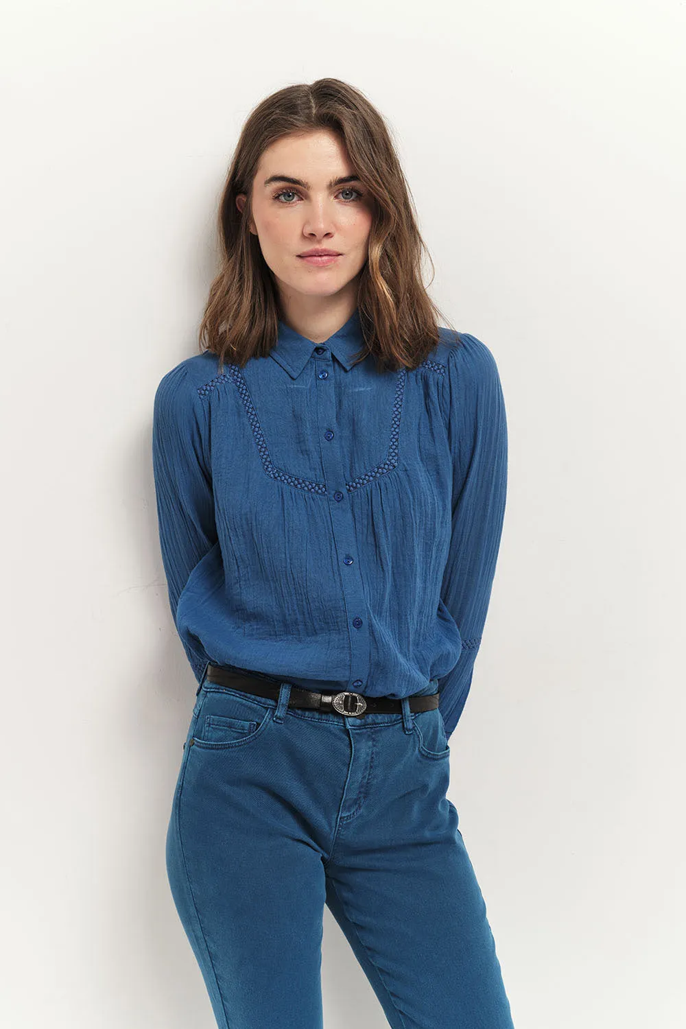 LE MONICA - Jean slim santorin blue 7/8ème en denim waterless