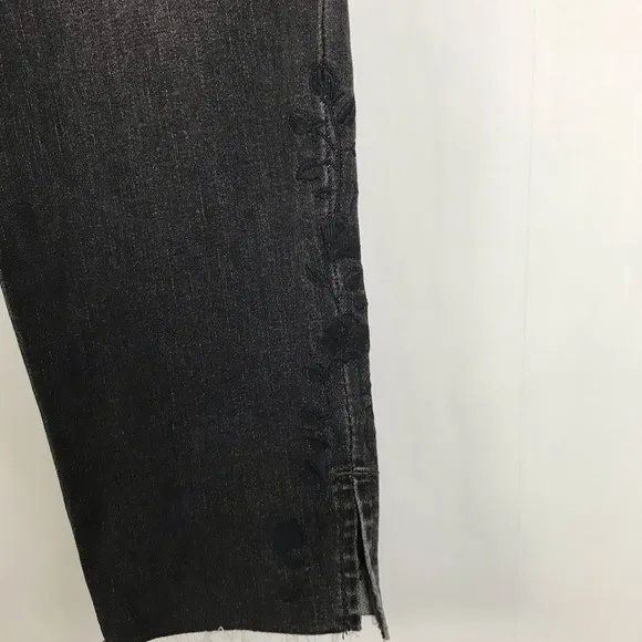 Levi’s 711 Plus Size Ankle Skinny Jeans