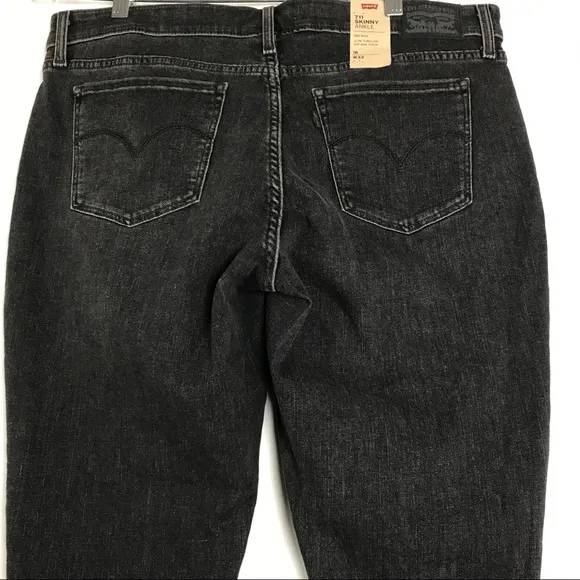 Levi’s 711 Plus Size Ankle Skinny Jeans