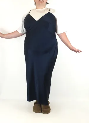 Liam navy dress size 24 (by Ruby)