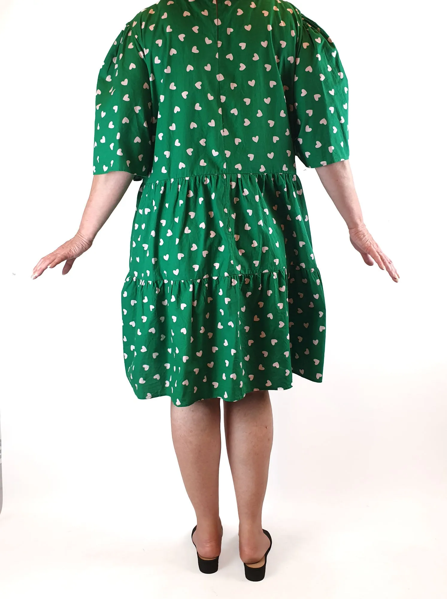 Little Party Dress green heart print dress size 22