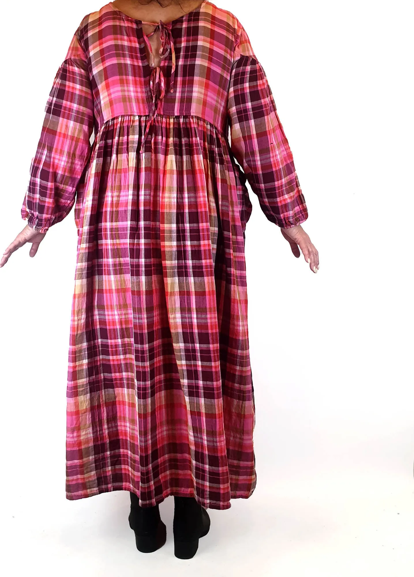 Little Tienda pink plaid long sleeve maxi dress fits size 16-18