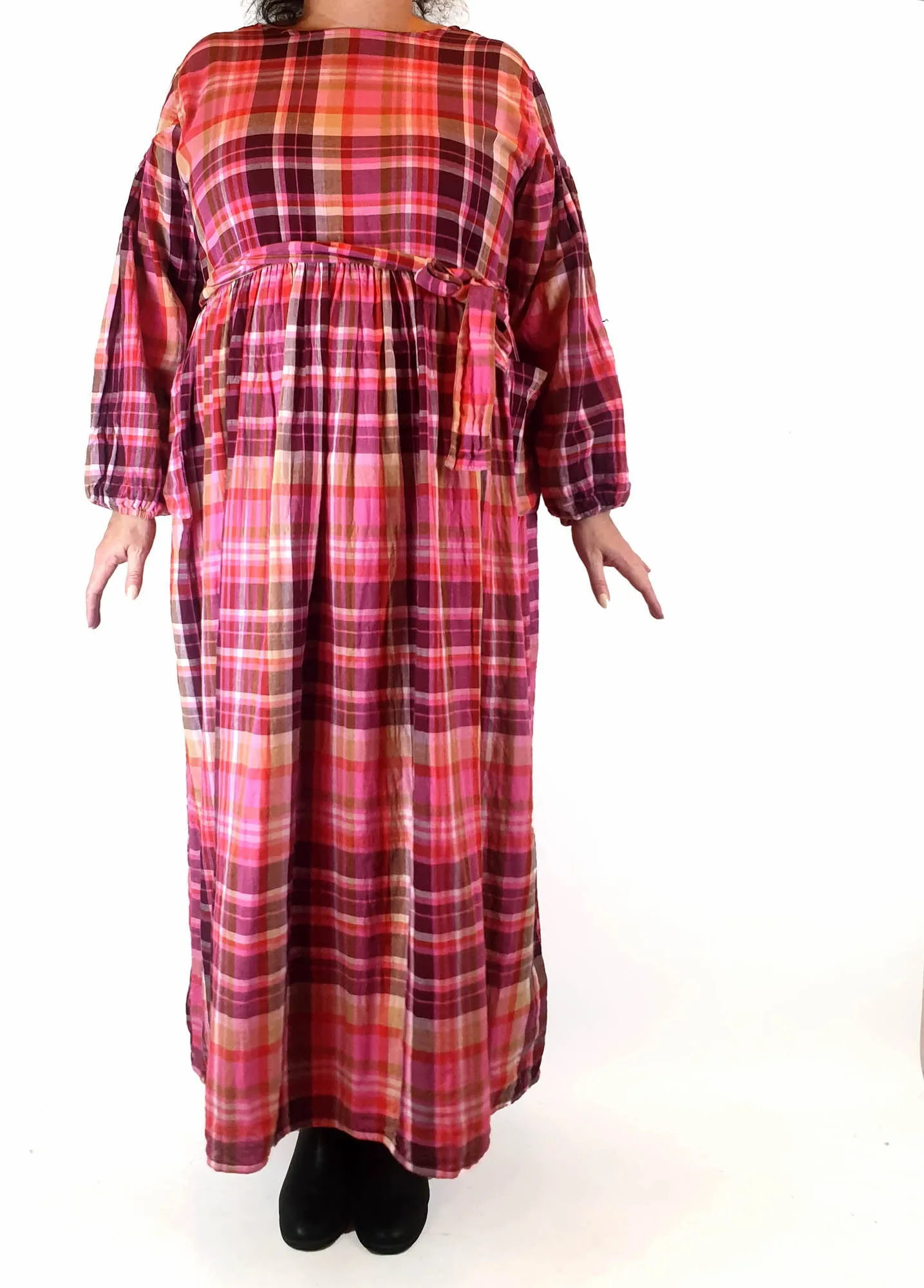 Little Tienda pink plaid long sleeve maxi dress fits size 16-18