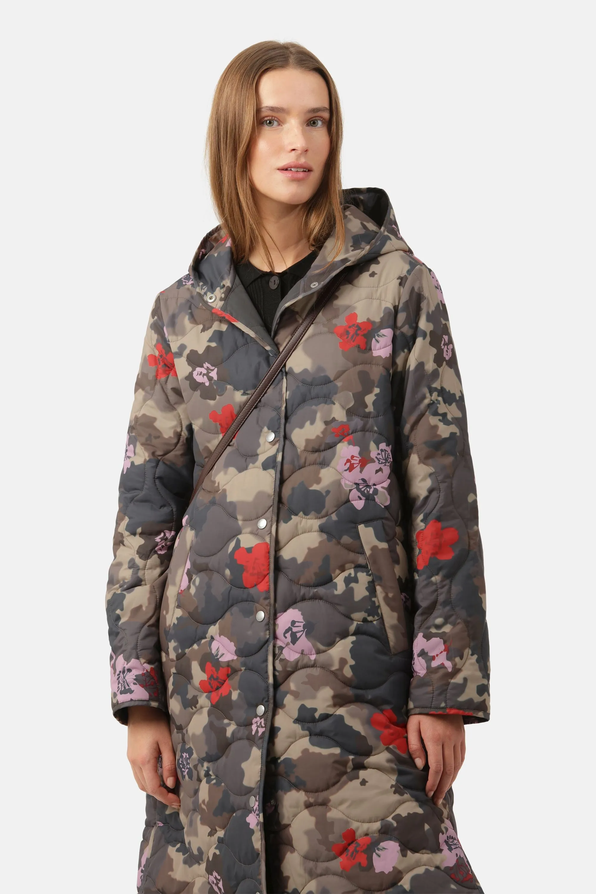 Lång Quiltad Kappa - Floral Camo