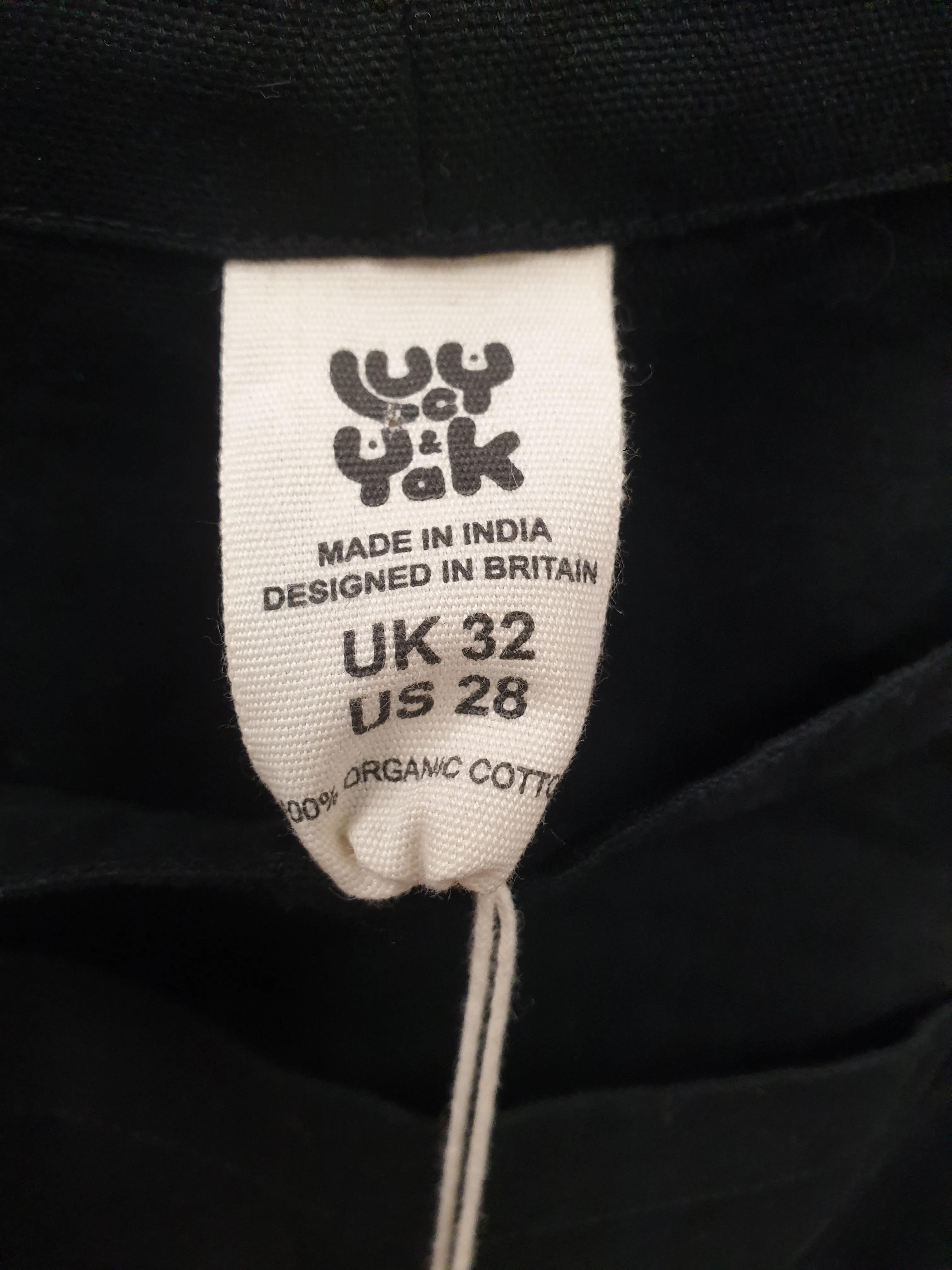 Lucy & Yak black cotton dungaree shorts size UK32R
