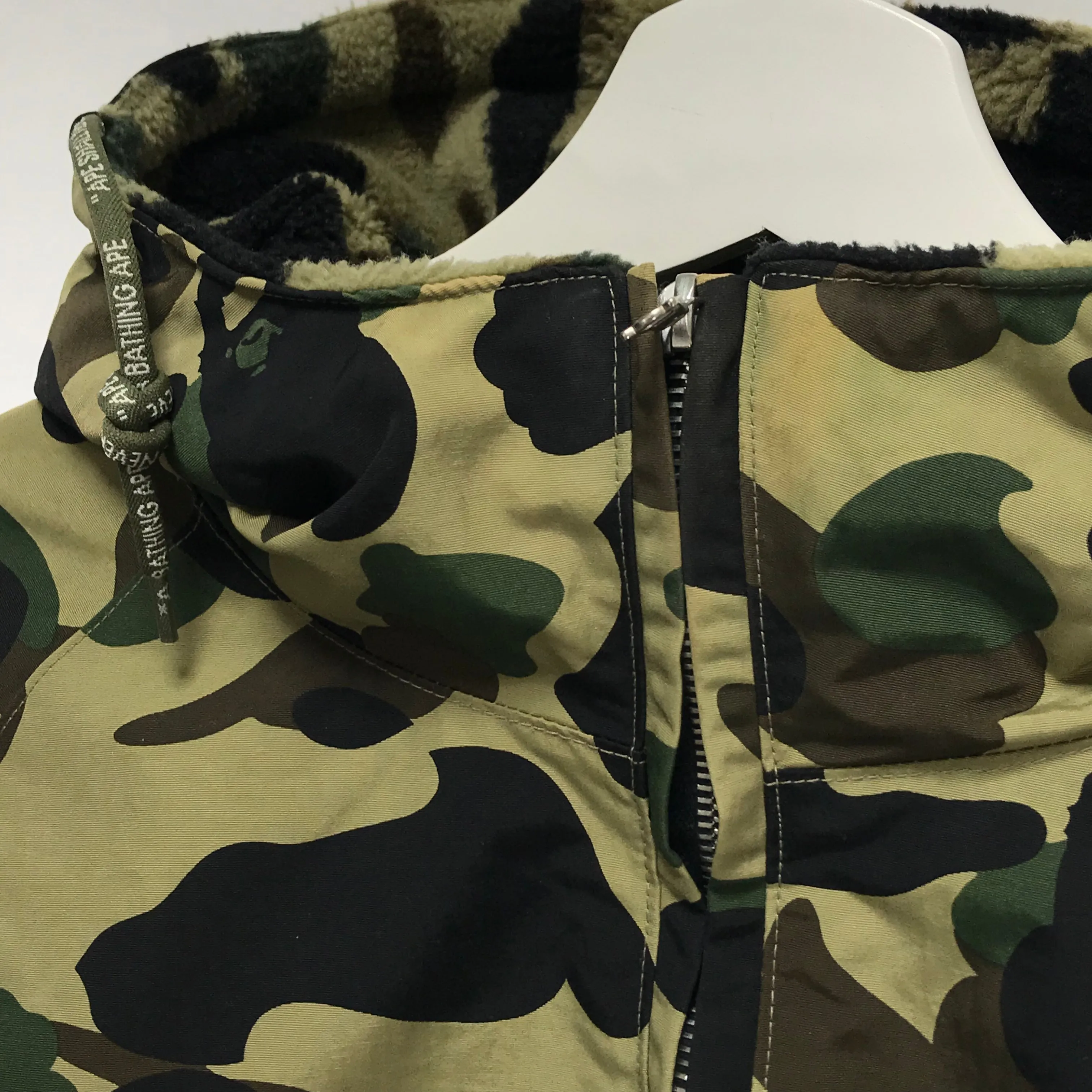 [M] A Bathing Ape Bape Vintage 1st Camo Fleece Lined Pullover Hooded Jacket