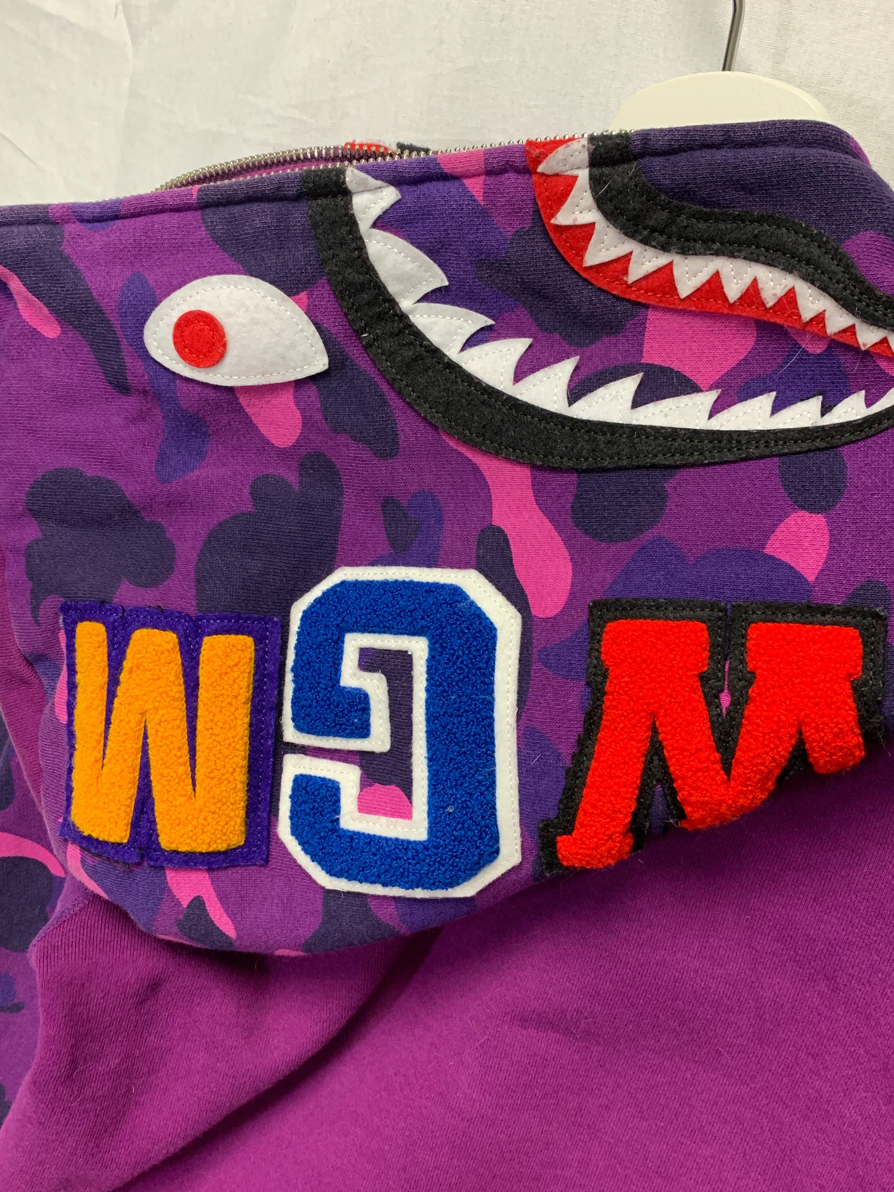 [M] A Bathing Ape Bape WGM Color Camo Sleeve Shark Hoodie Sweatshirt