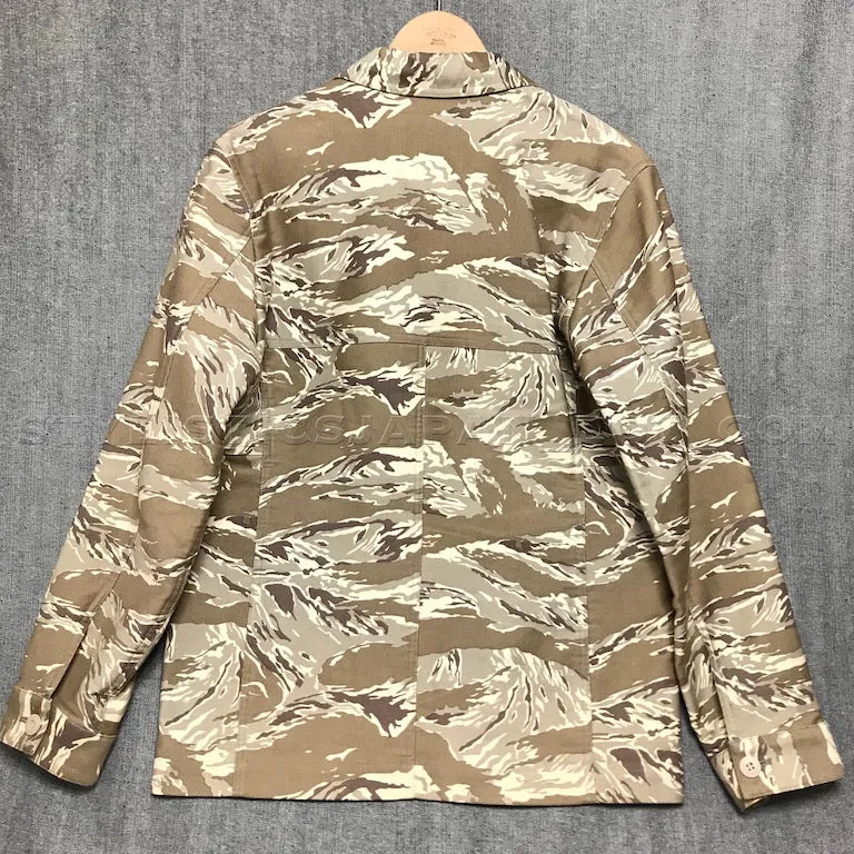 [M] Undercover Vintage Desert Camo Four Button Blazer Jacket Beige
