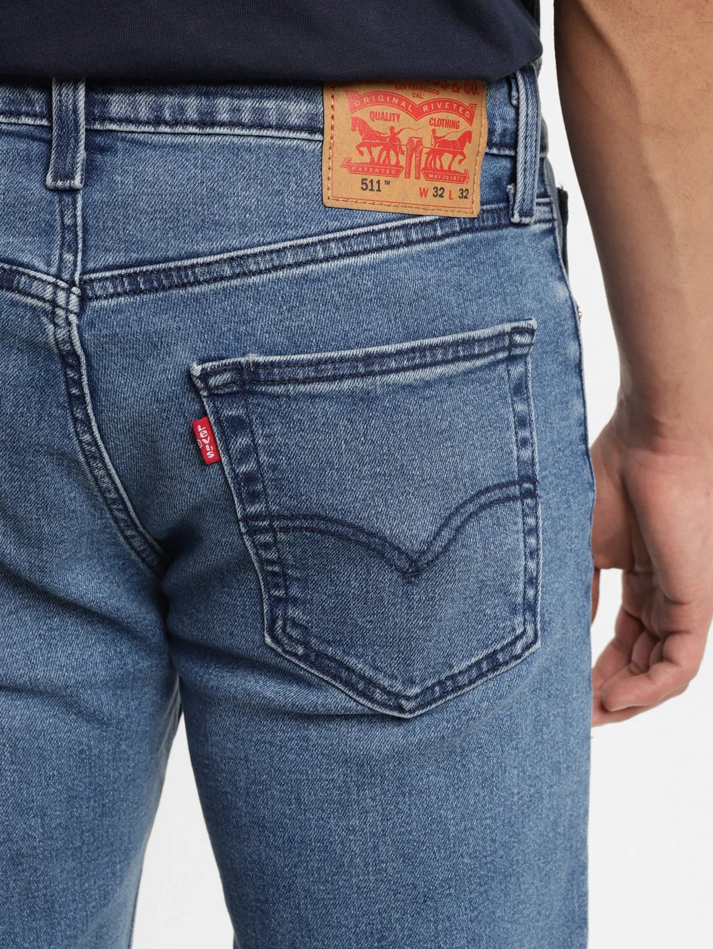 Men's 511 Blue Slim Fit Mid Rise Jeans