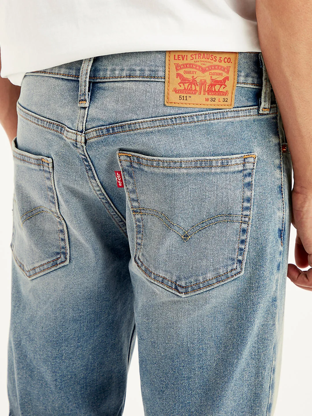 Men's 511 Light Blue Slim Fit Mid Rise Jeans