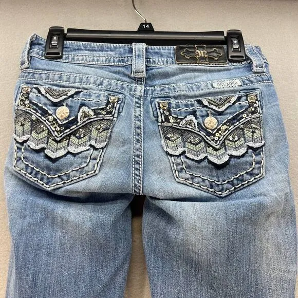 Miss Me Jeans Women's Size 26 (2) Signature Skinny Southwestern Feather Bling