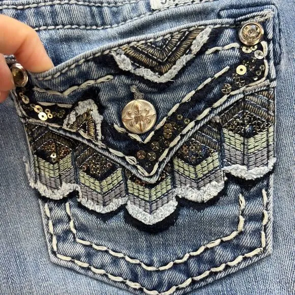 Miss Me Jeans Women's Size 26 (2) Signature Skinny Southwestern Feather Bling