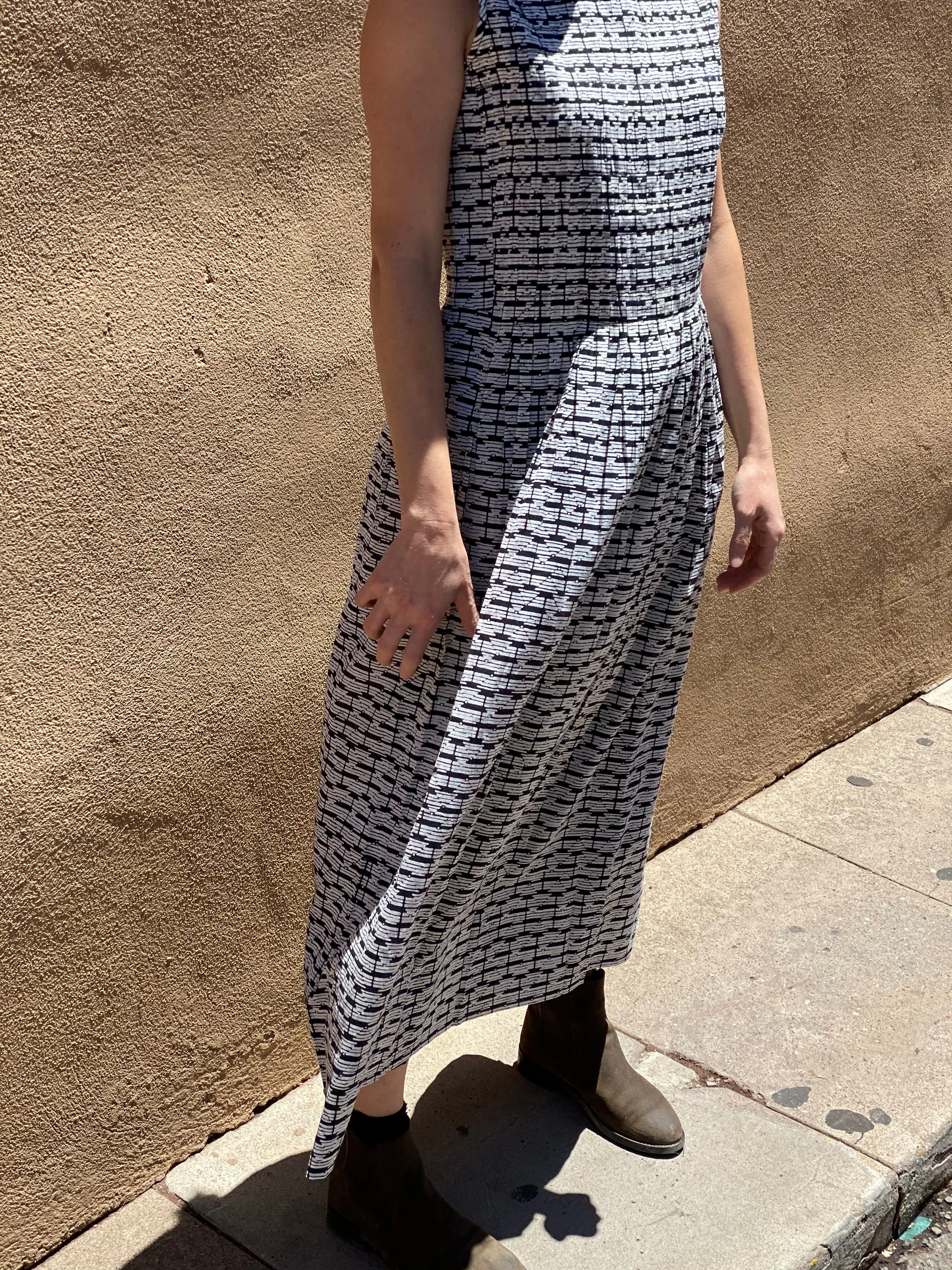 Nikki Sleeveless Dress