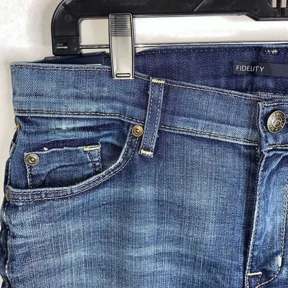 NWT Fidelity AXL Relaxed Skinny Jeans womens size 29 some stretch