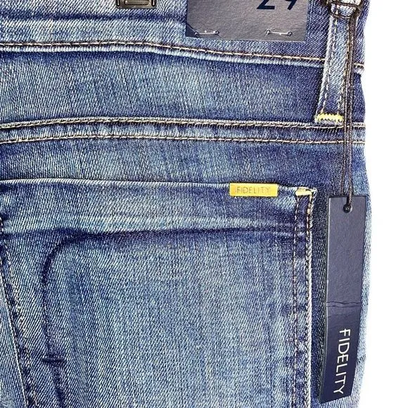 NWT Fidelity AXL Relaxed Skinny Jeans womens size 29 some stretch